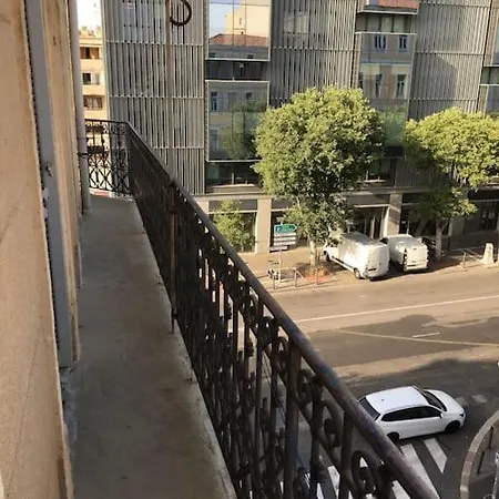 Flc-2 Rooms, 6p, Lift, Balconies, Quiet, Station 5 Mins * Marseille